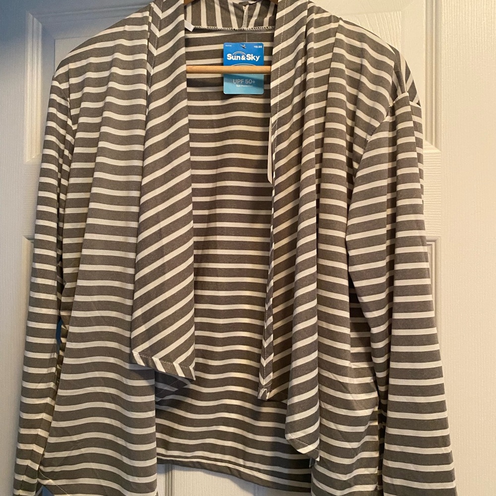 Elegant Gray and White Blouse Top